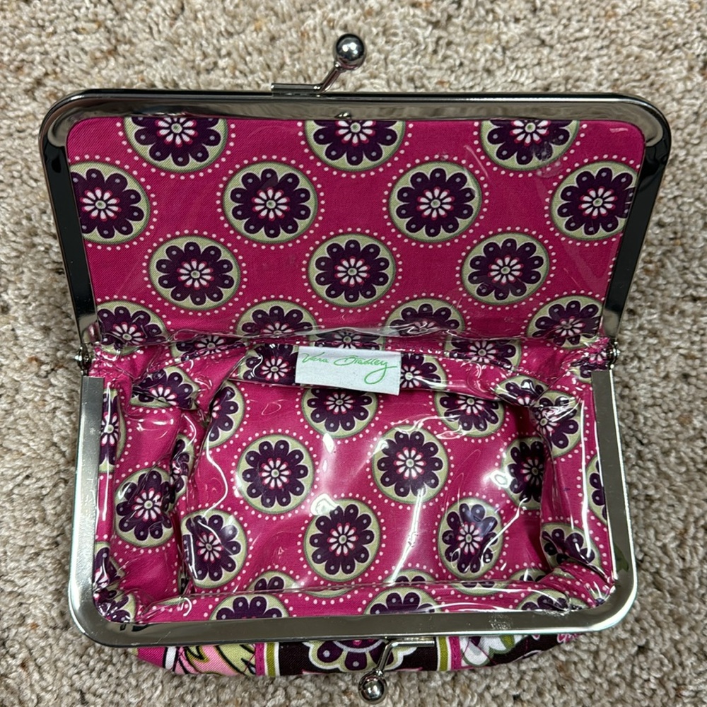 Vera Bradley Makeup Snap Close Case - Picture 7 of 10